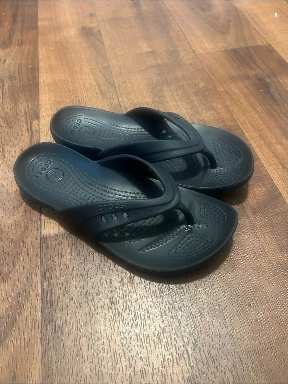 Crocs Kadee Iconic Comfort Womens Size 6 Black Flip Flops Sandals